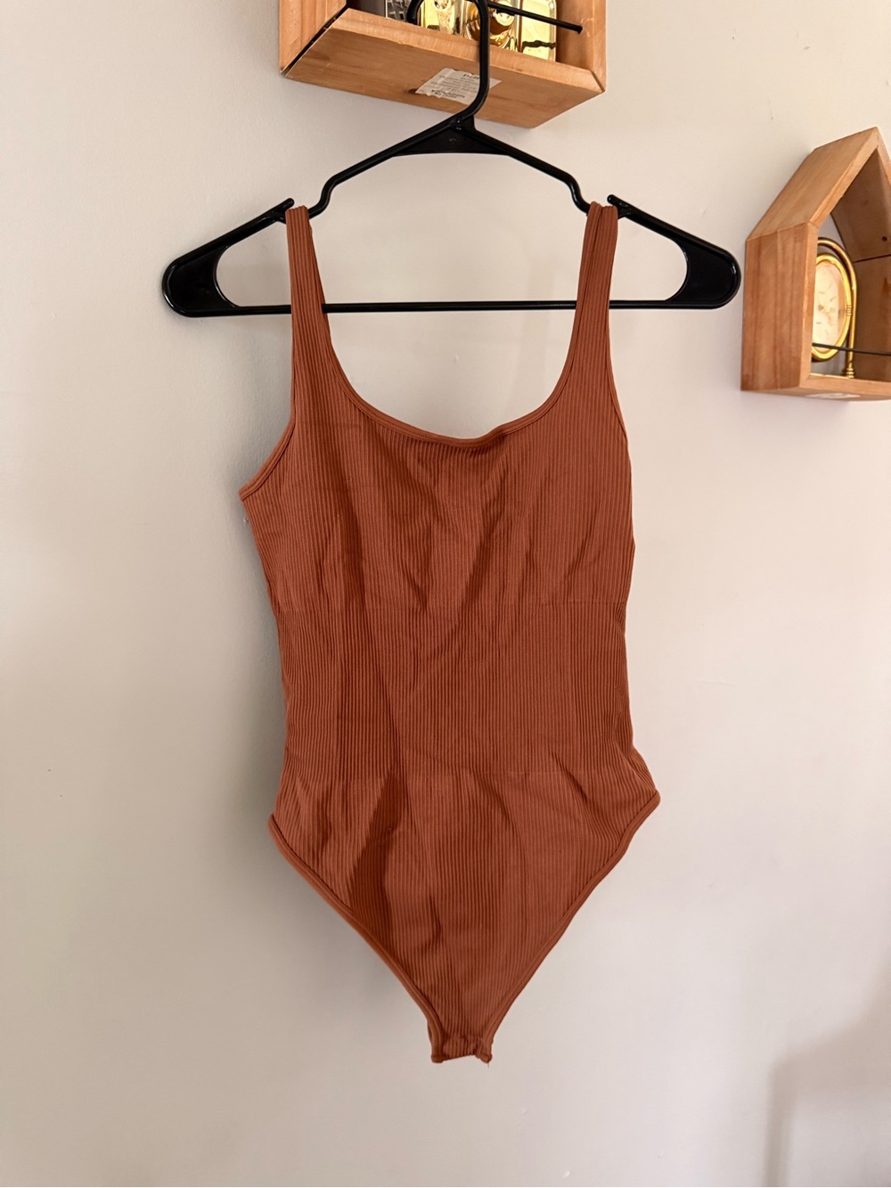 Ribbed Scoop Neck Bodysuit in Rust